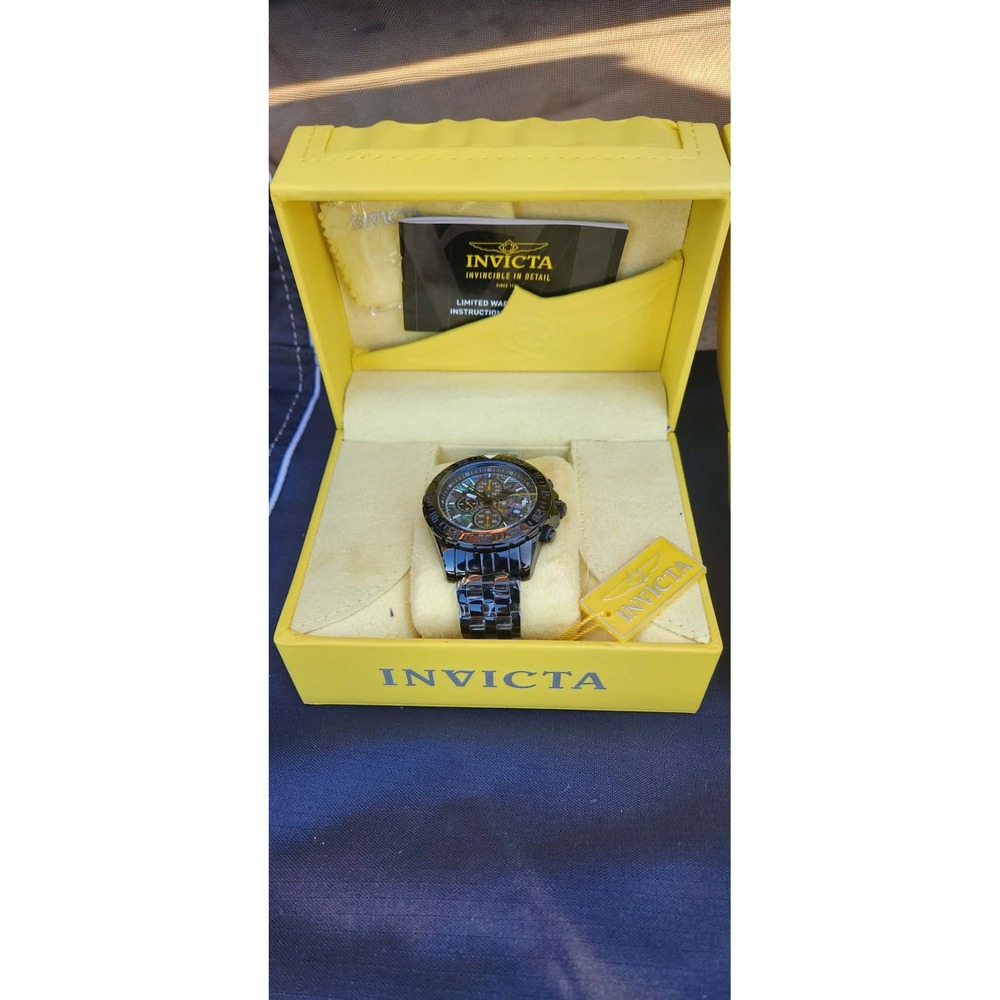 Invicta Aviator 33579 Mens Black Chronograph Watch Abalone Dial New in‎ Box